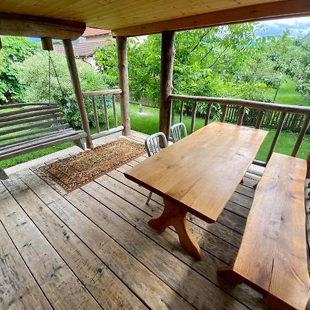 לאסצה Chalet Sejalec מראה חיצוני תמונה